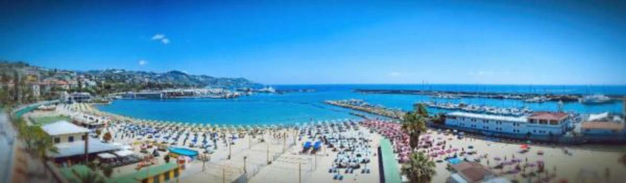 Orchidea - Sanremo Apartments ภายนอก รูปภาพ